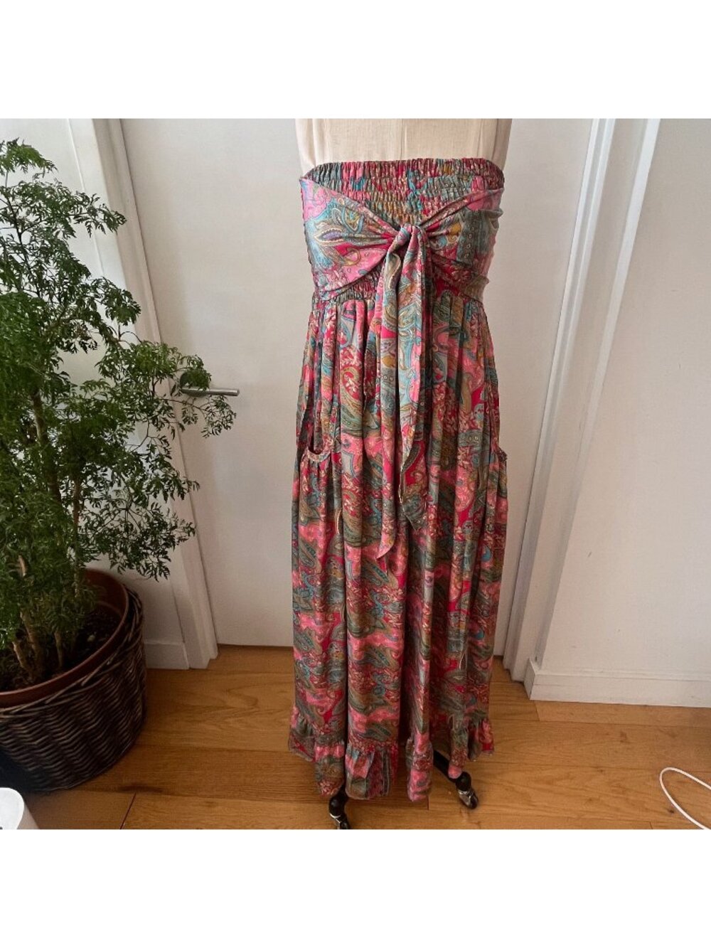 KARMA HIGHWAY Sleeveless Paisley Boho Maxi Dress One Size